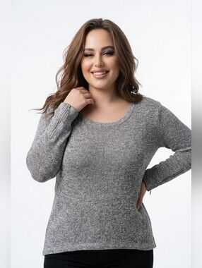Knit high/low sweater